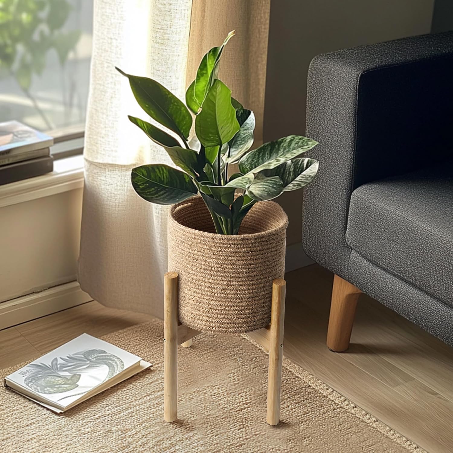 Round Jute Planter with Bamboo Stand